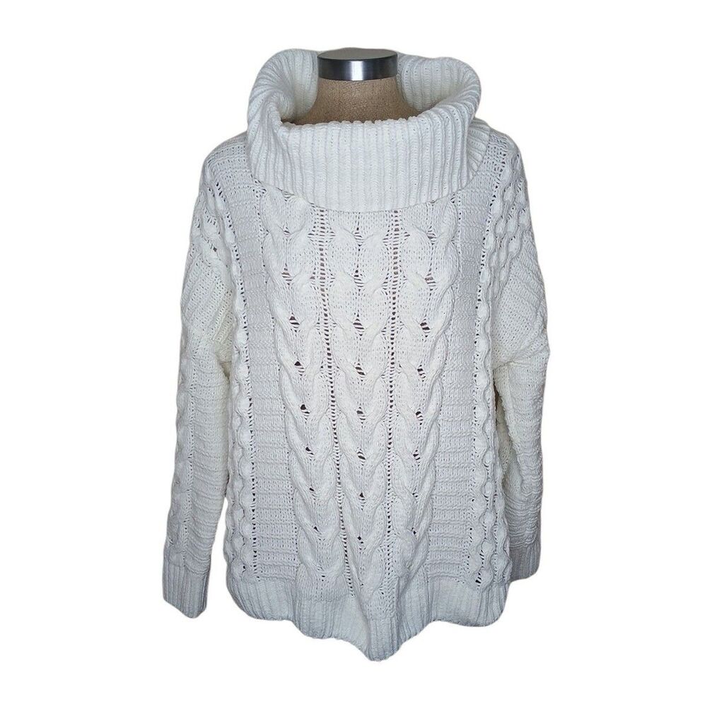 Express Chunky Cable Knit Turtleneck Sweater Womens Size M Ivory
